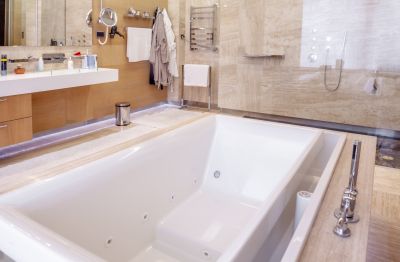 Luxurious Bathtub Areas